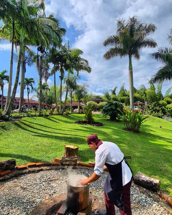 El Percal Hacienda Hotel Монтенегро Экстерьер фото