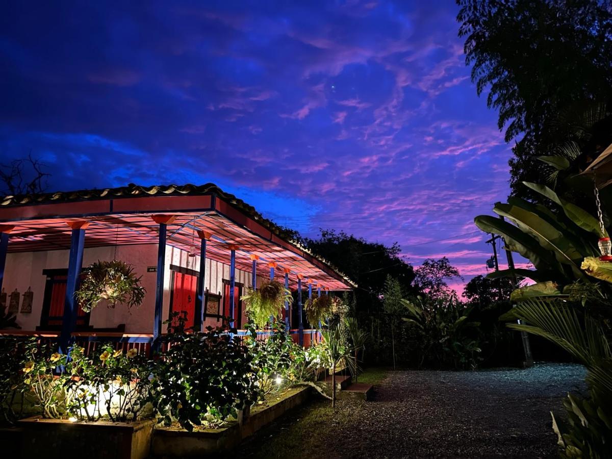 El Percal Hacienda Hotel Монтенегро Экстерьер фото