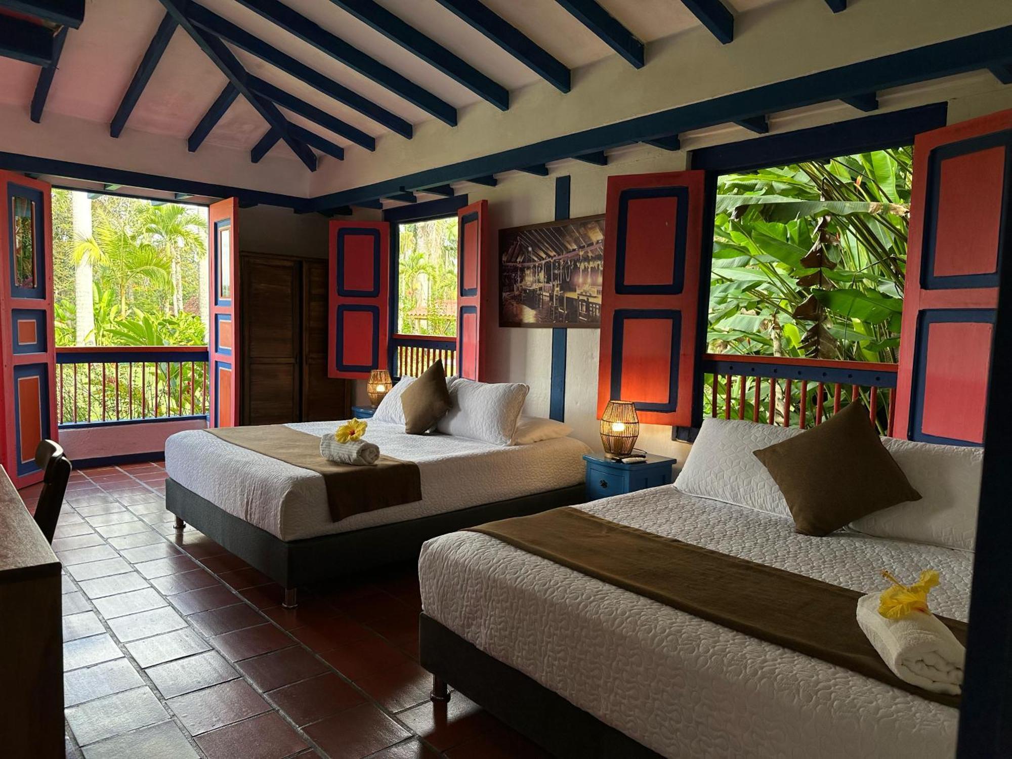 El Percal Hacienda Hotel Монтенегро Экстерьер фото